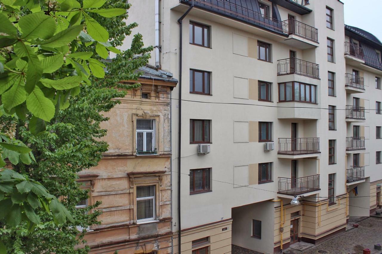 Квартира По Вулиці Голубовича 42 Біля Вокзалу Комфортна Повноцінна Стильна Lviv Eksteriør bilde